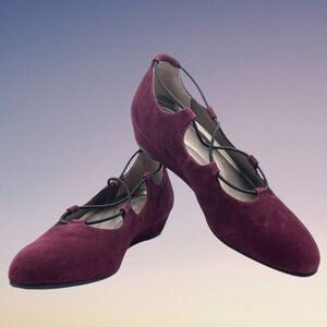 ARRAY Echo Wedge Slip-On Shoe - Wine Suede Leather- Size 7.5